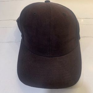 Black Snap back hat